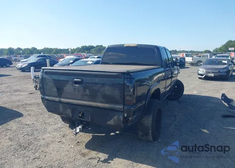 1999 Chevrolet Silverado 1500 Ls from USA, damaged, VIN 1GCEK19T6XE118540